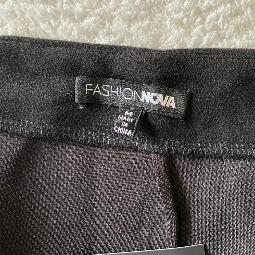 NWT Fashion Nova Black Faux Suede Mini Skirt Size Medium